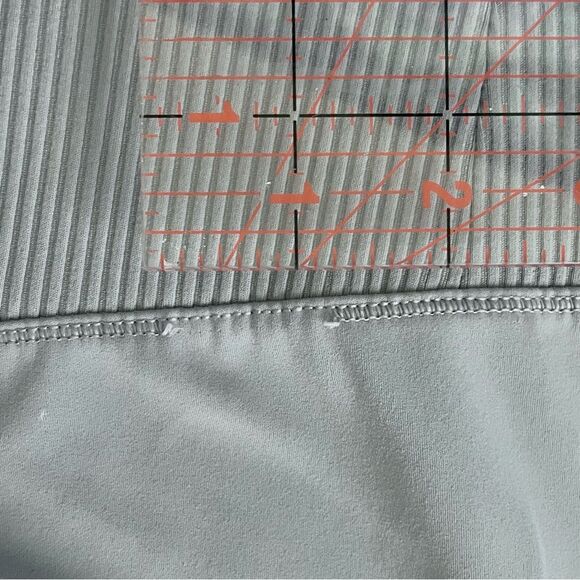 Vuori Women's Light Blue High-Waisted Ribbed Studio Leggings Soft Cloud Size L - Picture 16 of 16